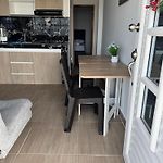 Apartamentos El Mochilero Frente Al Mar Piso 2 Apto 3