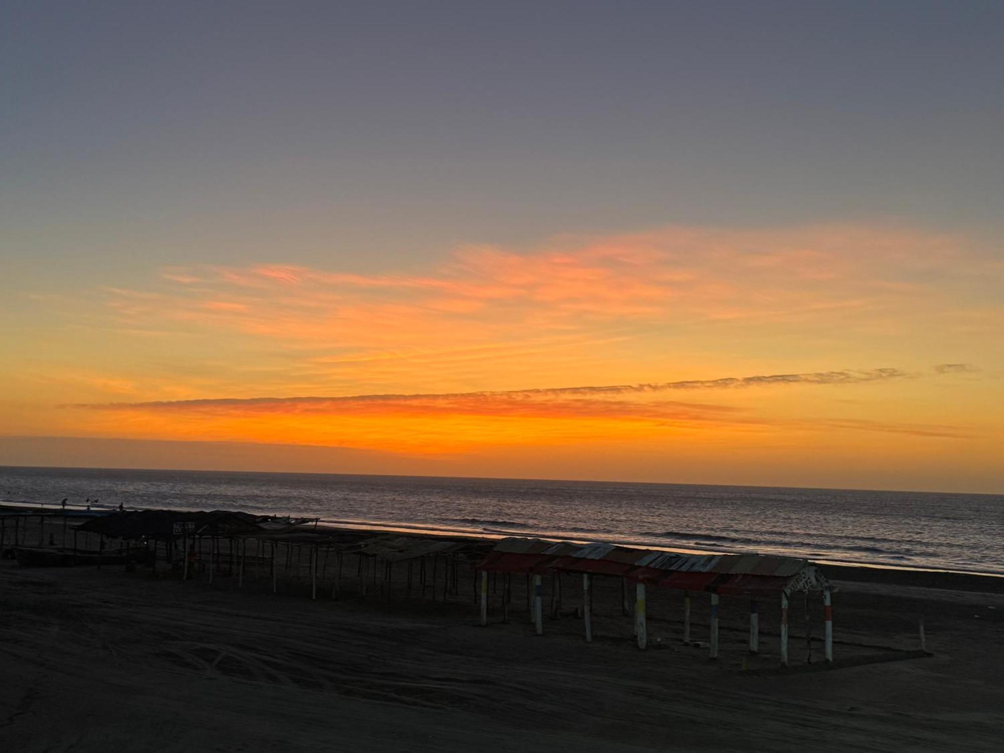 El Mochilero Frente Al Mar Piso 2 Apto 3 * Cartagena