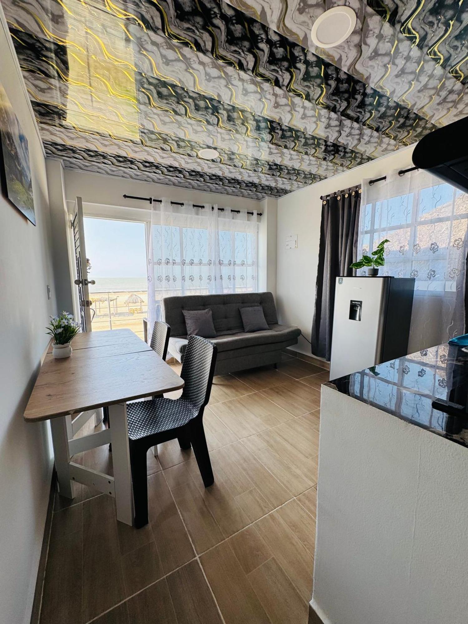 Apartamento El Mochilero Frente Al Mar Piso 2 Apto 3 Cartagena