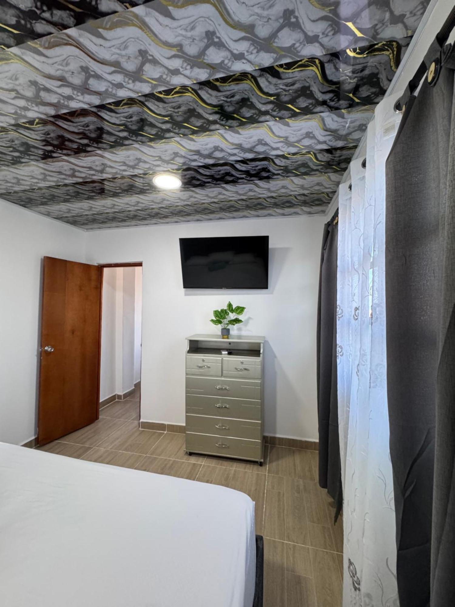 El Mochilero Frente Al Mar Piso 2 Apto 3 Apartamento